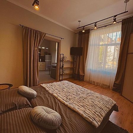 Apart23 Lviv Luaran gambar